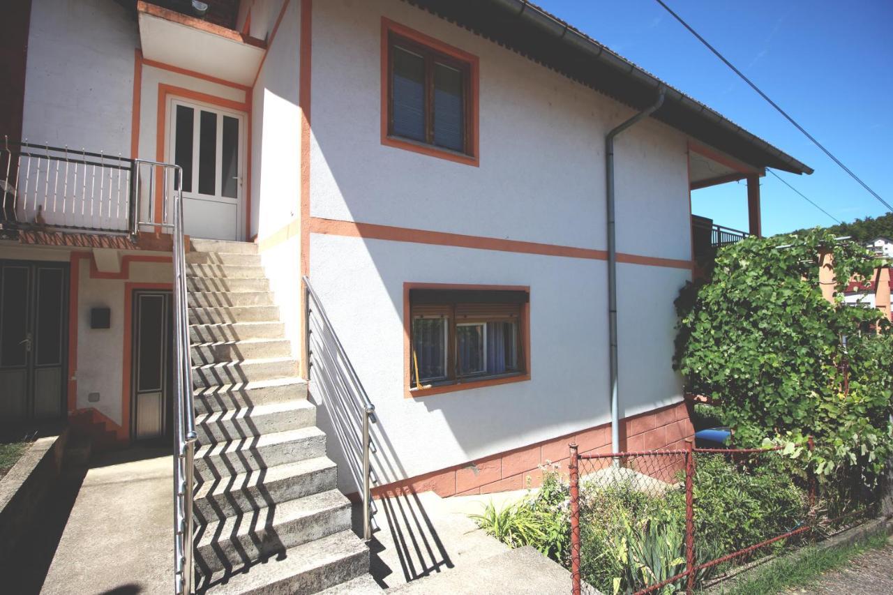 Apartman Komfor Banyaluka Dış mekan fotoğraf